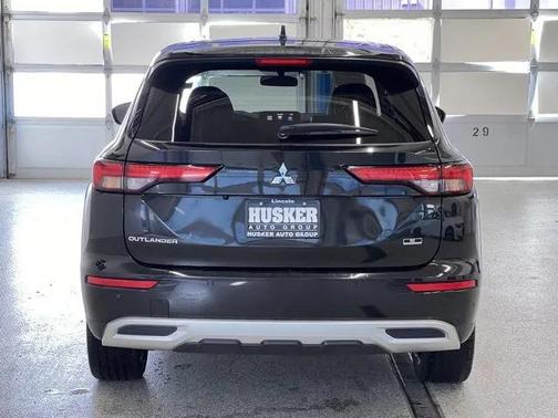 2023 Mitsubishi Outlander SE 2.5 2WD