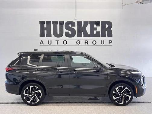 2023 Mitsubishi Outlander SE 2.5 2WD