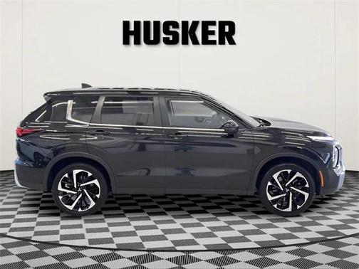 2023 Mitsubishi Outlander SE 2.5 2WD