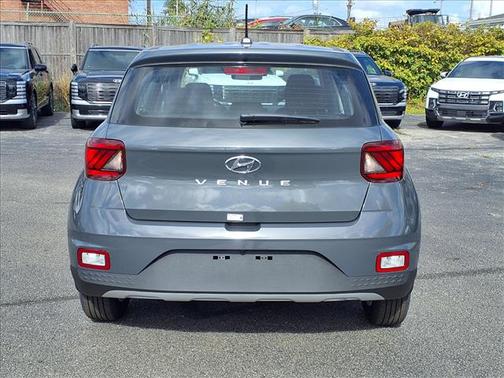 2026 Hyundai VENUE SE