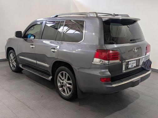 2014 Lexus LX 570 Base (A6)