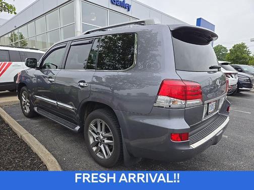 2014 Lexus LX 570