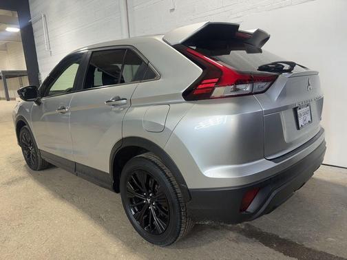 2022 Mitsubishi Eclipse Cross LE