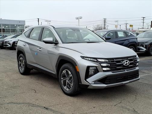 2026 Hyundai TUCSON Hybrid Blue SE