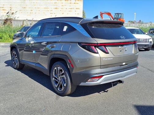 2025 Hyundai TUCSON Hybrid Limited