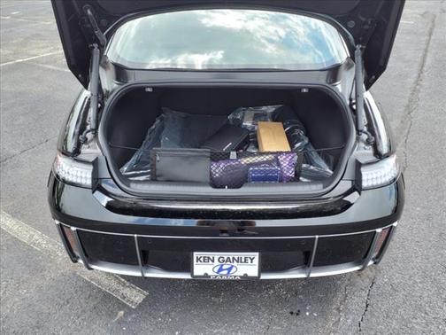 2025 Hyundai IONIQ 6 SE