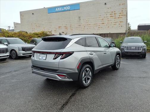 2026 Hyundai TUCSON SEL Premium