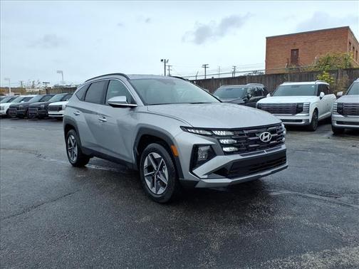 2026 Hyundai TUCSON SEL Premium