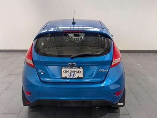2013 Ford Fiesta SE