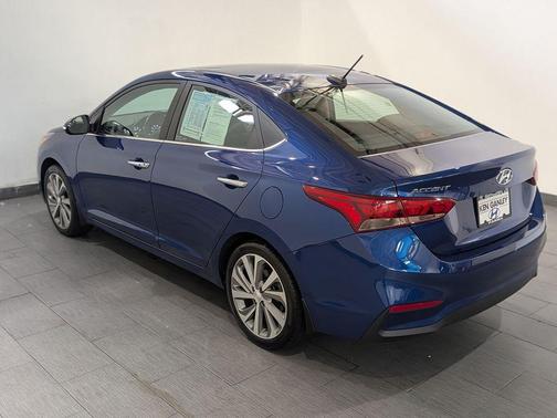 2022 Hyundai Accent Limited