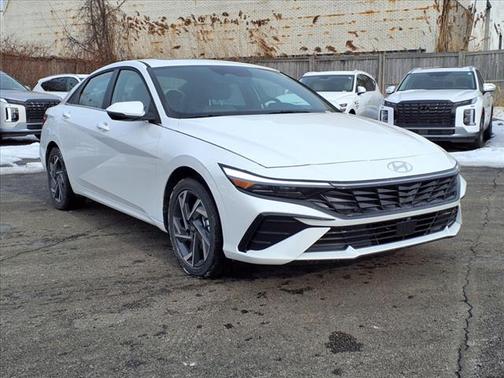 2025 Hyundai ELANTRA HEV Limited