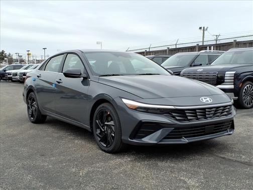 Gray 2026 Hyundai ELANTRA SEL Sport