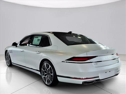 2025 Genesis G90 3.5T e-SC