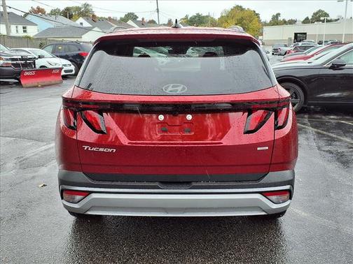 2026 Hyundai TUCSON SEL