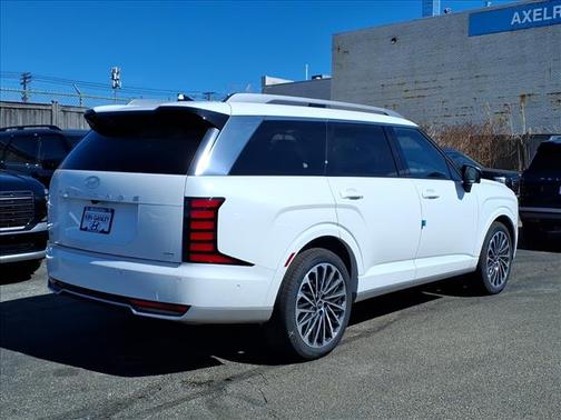Pearl 2026 Hyundai Palisade Hybrid Calligraphy