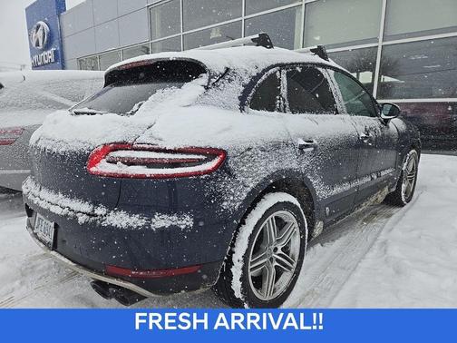 2015 Porsche Macan S