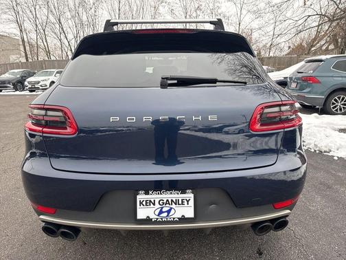 2015 Porsche Macan S