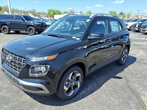Onyx Black 2026 Hyundai VENUE SEL