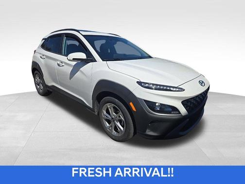 Lunar 2023 Hyundai KONA SEL
