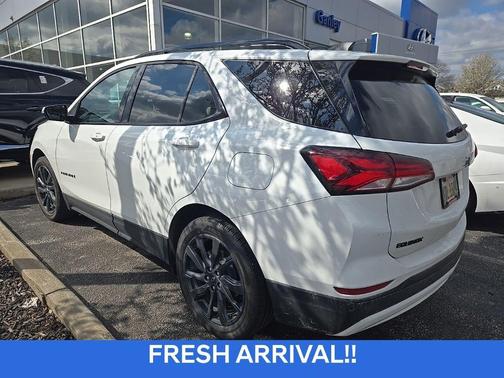 Summit White 2024 Chevrolet Equinox RS