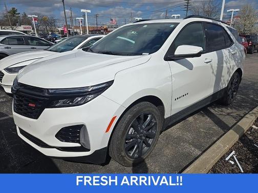 Summit White 2024 Chevrolet Equinox RS
