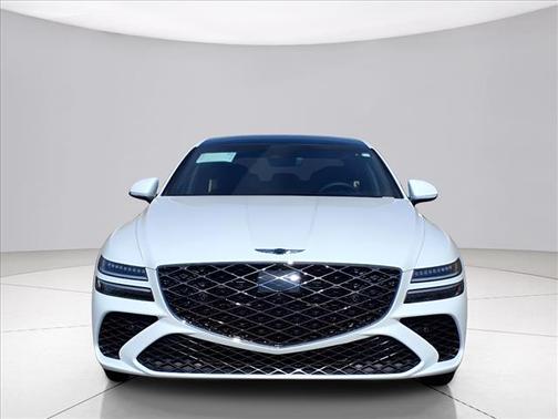 2025 Genesis G80 2.5T