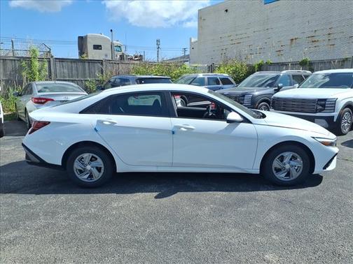 Serenity White Pearl 2026 Hyundai ELANTRA SE
