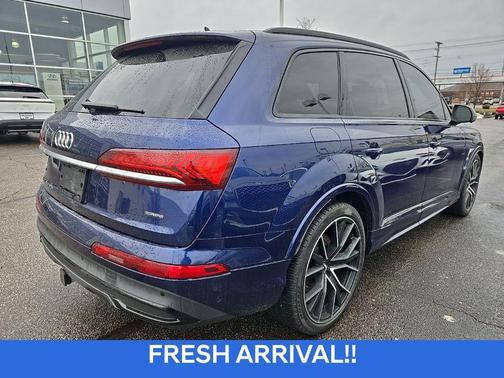 2020 Audi Q7 55 Prestige