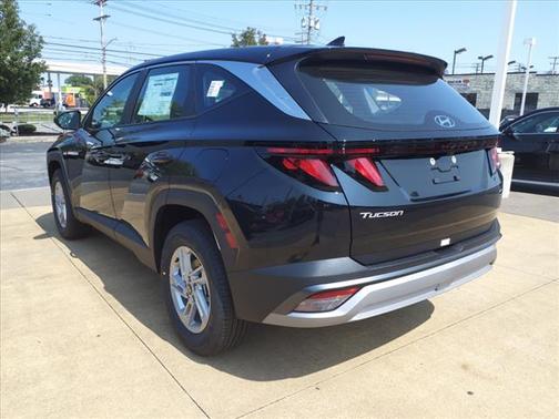 2025 Hyundai TUCSON SE