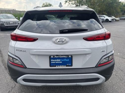 2023 Hyundai KONA SEL