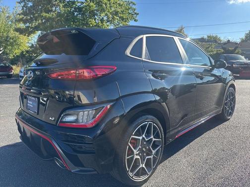 2022 Hyundai Kona N Base (DCT)
