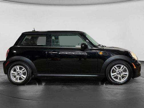 Midnight Black Metallic 2013 MINI Hardtop Cooper
