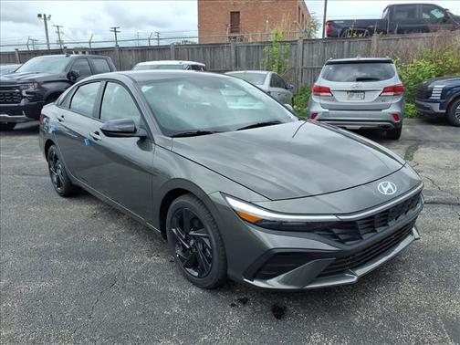Amazon Gray 2026 Hyundai ELANTRA SEL Sport
