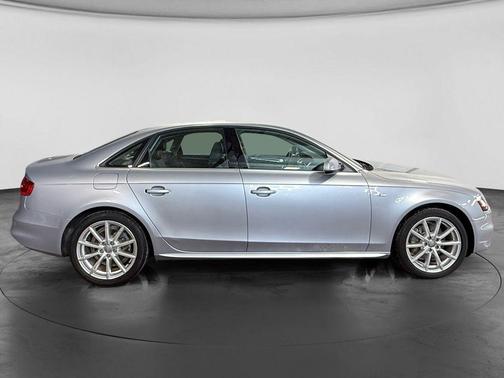 Florett Silver Metallic 2016 Audi A4 2.0T Premium Plus