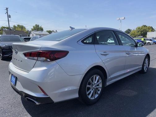 2019 Hyundai SONATA SE