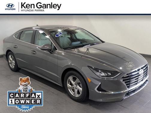 2022 Hyundai SONATA SE