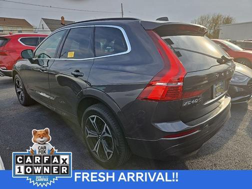 2022 Volvo XC60 B5 Momentum