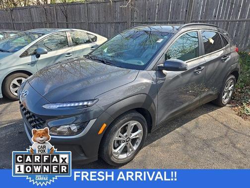 Gray 2023 Hyundai KONA SEL