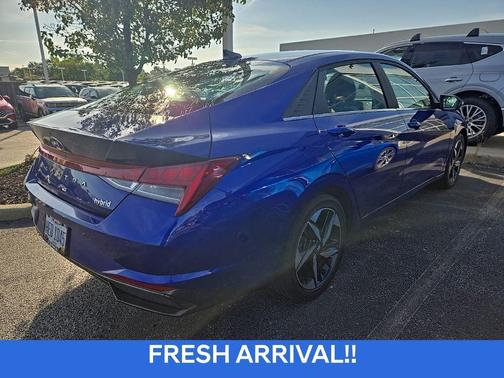 2023 Hyundai ELANTRA HEV Limited