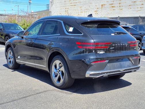 2026 Genesis GV70 2.5T