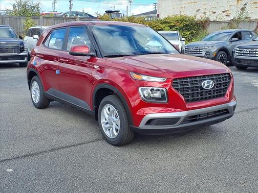2026 Hyundai VENUE SE