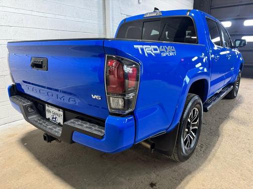 2021 Toyota Tacoma TRD Sport