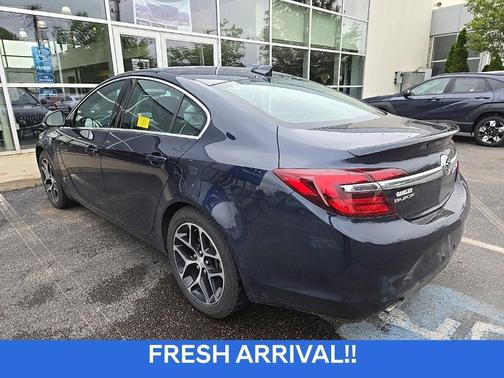 2017 Buick Regal Turbo Sport Touring