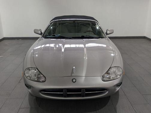 1998 Jaguar XK8