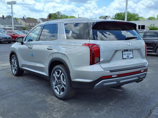 2025 Hyundai PALISADE SEL Premium