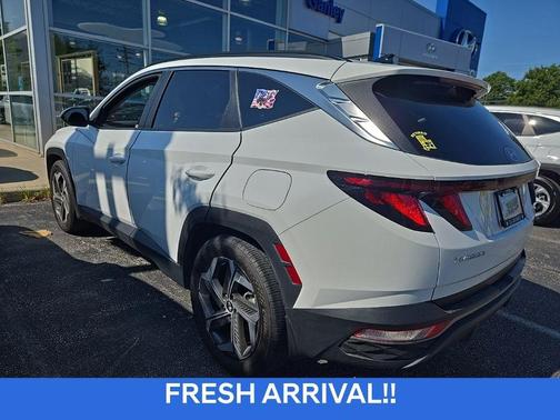White Pearl 2024 Hyundai TUCSON SEL