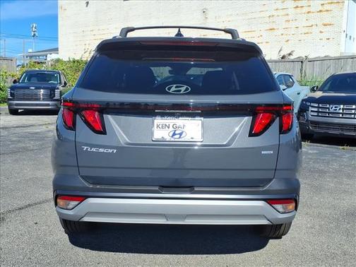 Gray 2026 Hyundai TUCSON SEL
