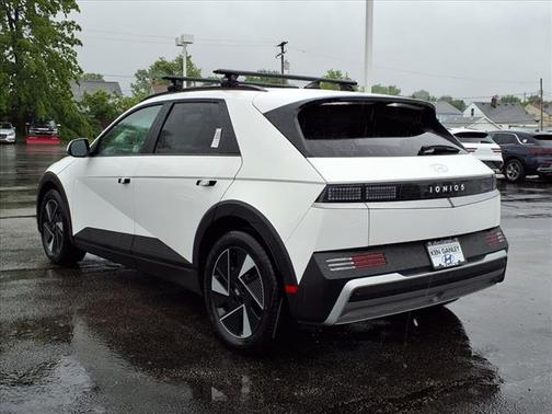 2025 Hyundai IONIQ 5 SEL