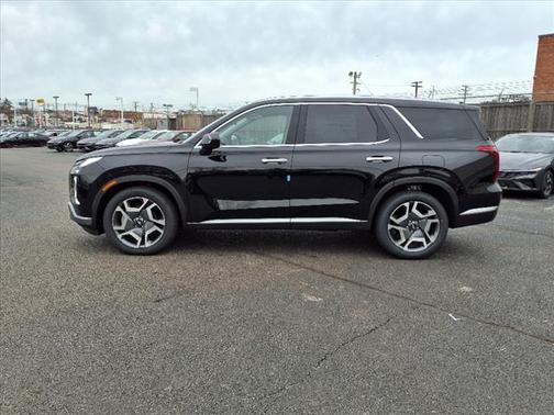 2025 Hyundai PALISADE SEL Premium