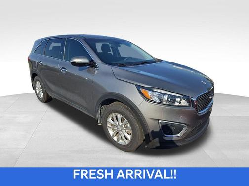 2017 Kia Sorento L